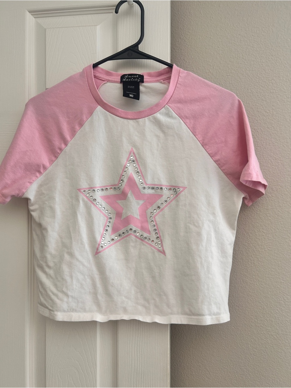 Sweet Society women’s Pink & White Star Raglan Tee